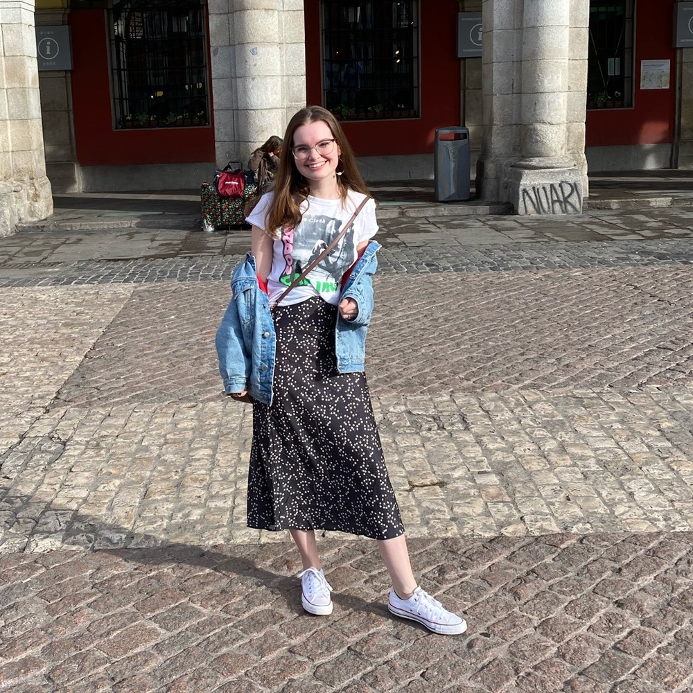 Meet your Posher, Emily